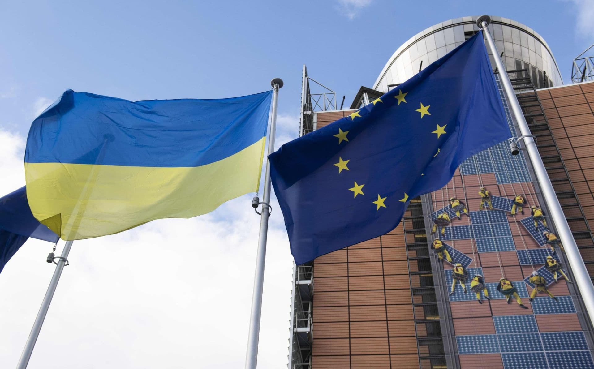 BE drejt miratimit të kredisë 90 miliardë për Ukrainën