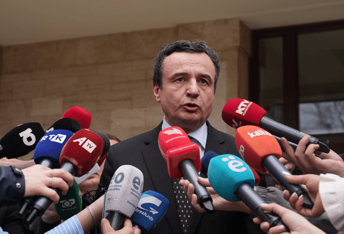 Kurti ua tregon “pistat” PDK’së e LDK’së ku t’i kërkojnë tre emra: Ka panumër me kontribut, profesorë në universitete…