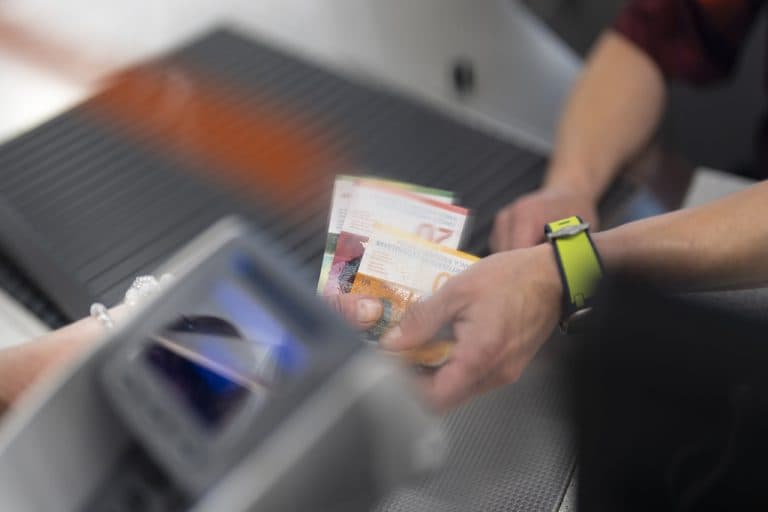 Supermarketet zvicerane qetësojnë qytetarët: s’ka rritje të menjëhershme çmimesh