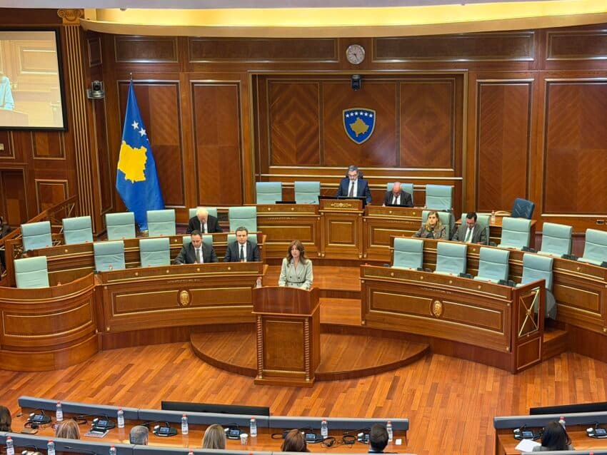 Haxhiu për Qosjen: Jetoi dhe krijoi në një kohë kur shqiptarëve u kërkohej ta dëshmonin të drejtën e tyre politike