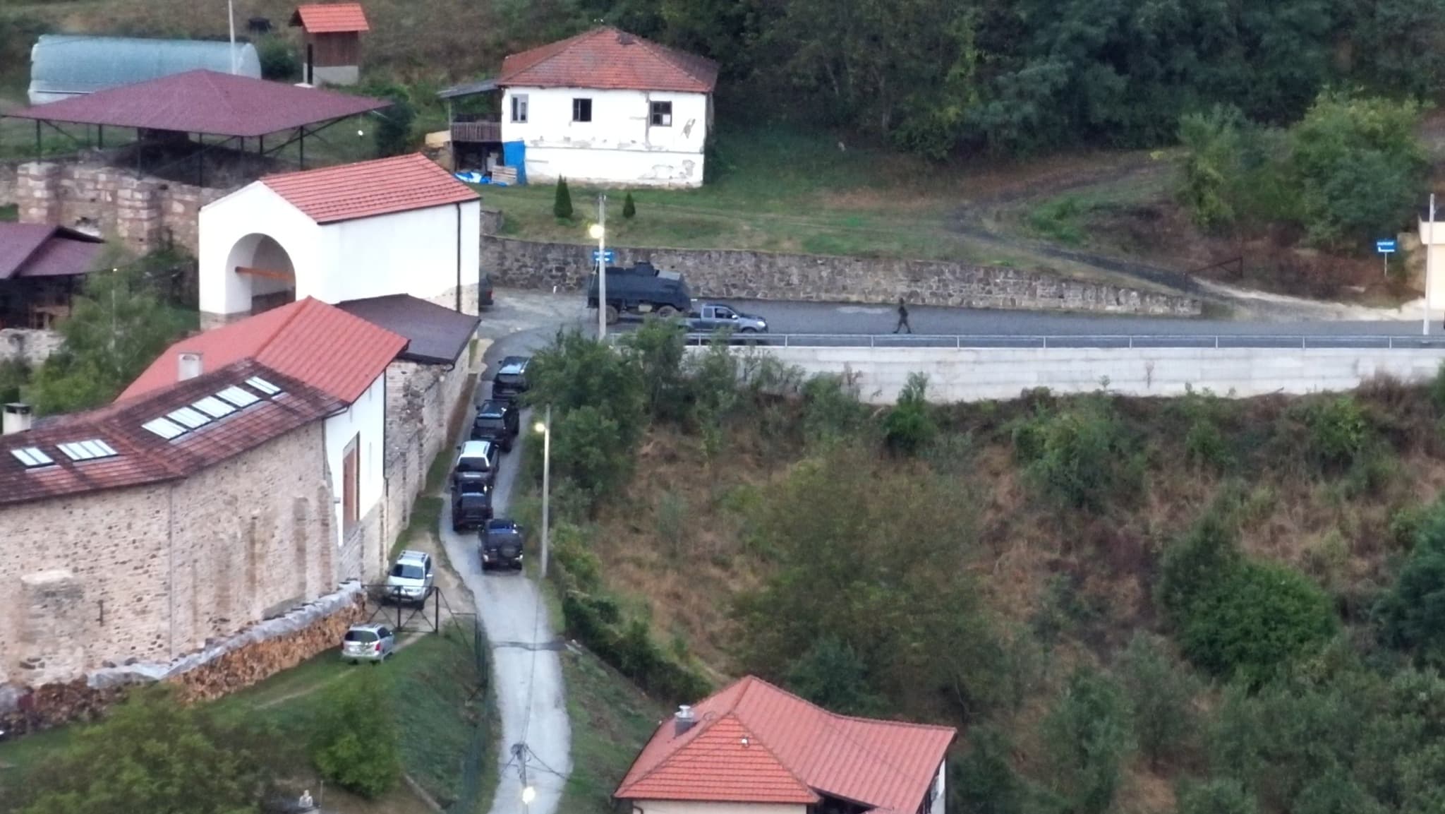 BE shpreh keqardhje që Serbia nuk i ka ndjekur ende përgjegjësit e sulmit në Banjskë