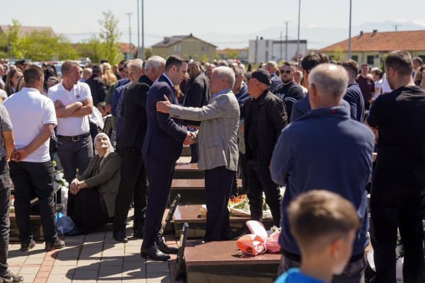 ​Homazhe për 376 viktimat e Masakrës së Mejës, Abdixhiku: Liria kërkon drejtësi