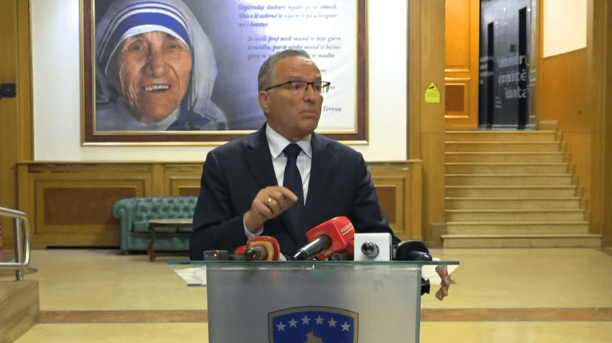 Hamza: Seanca për Presidentin ishte jokushtetuese, puç kushtetues nga pushteti