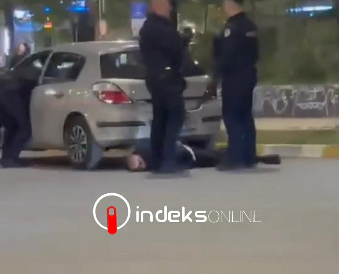 Arrestimi i raportuar mbrëmë te ‘Rruga C’/ Policia jep detaje: Sekuestrohet kokainë e mariuhanë, i dyshuari dërgohet në mbajtje (Video)