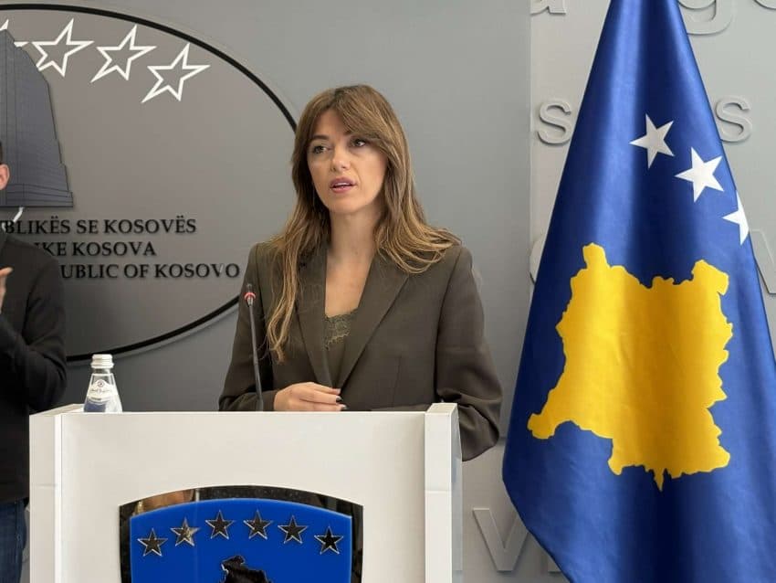 U.D. Presidentja Albulena Haxhiu nesër viziton tri fshatra të Drenasit