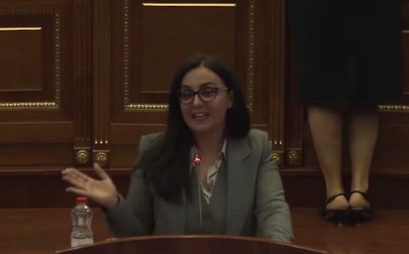 Lushaku-Sadriu: Kurti nuk pranoi kompromis – ami nënshkrimet t’i japë nënshkrimet këto janë veç drama