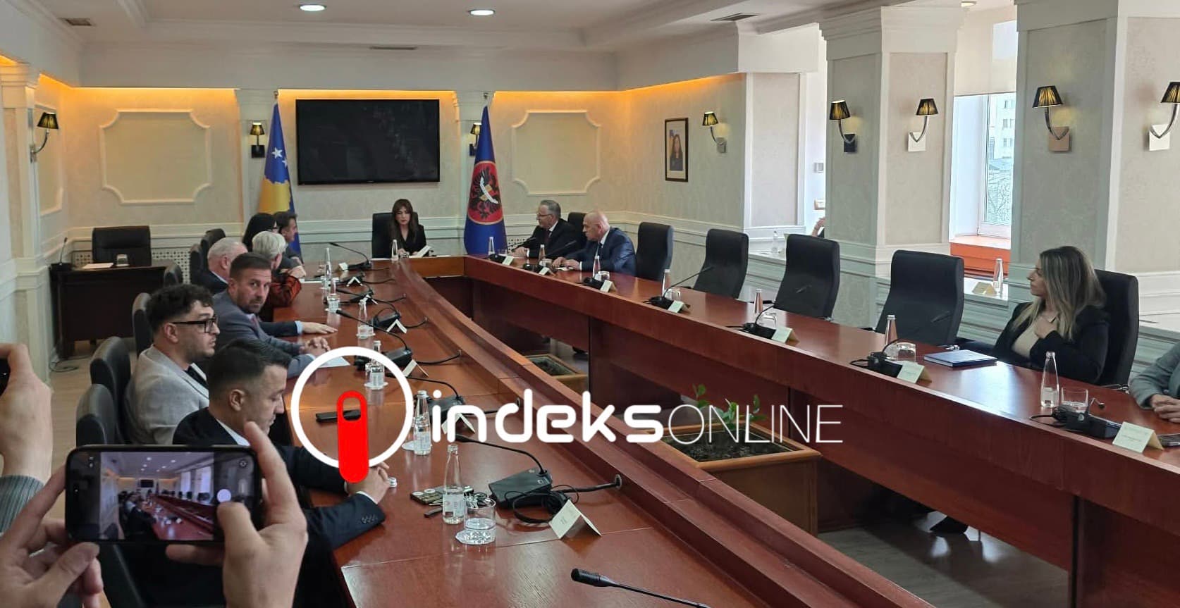 Caktimi i datës së zgjedhjeve, fillon takimi i Haxhiut me përfaqësues të partive politike