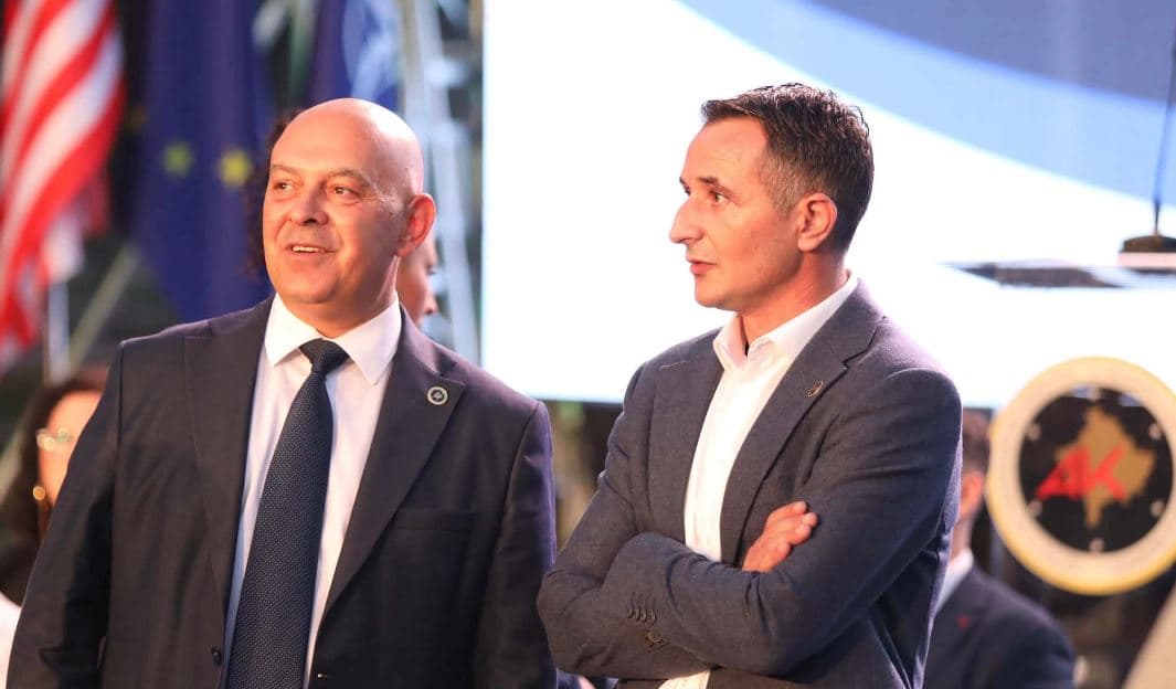 “Nga UÇK-ja e deri te pavarësia”, krahu i djatht i Gjinit tregon vlerat e liderit të ardhshëm të AAK-së