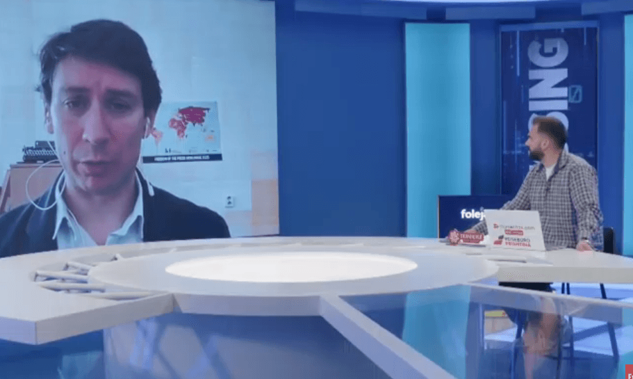 Szalai në Pressing: Shfuqizimi ligjit për KPM që cenonte pavarësinë e mediave ndikoi në rangimin e Kosovës, s’ka arsye për festë