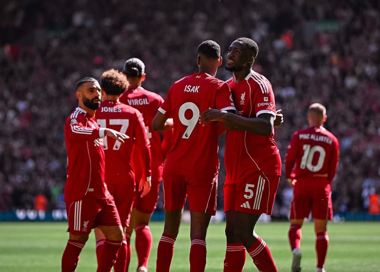 Liverpuli merr një goditje para derbit ndaj Manchester United, lëndohet ylli i skuadrës