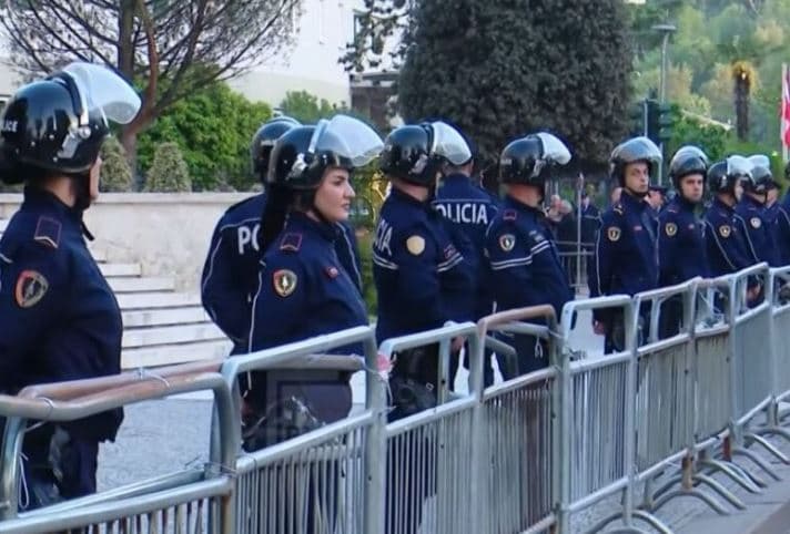 Protesta e PD-së sot në Tiranë, mbi 1200 policë në terren