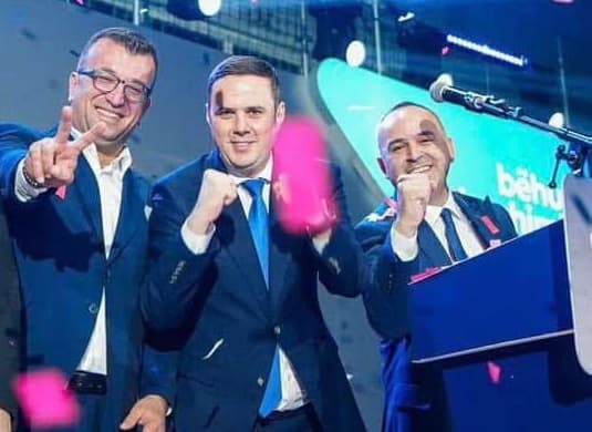 Manaj: Këshilli i Përgjithshëm vendosi, Osmani kandidate për Presidente e bartëse e listës, Abdixhiku për Kryeministër