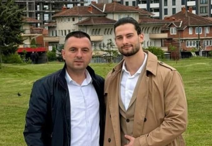 Emocionuese: Homazh mes brezave pranë varrit të gjeneralit Ilir Konushevci