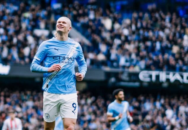 Man City kryen detyrën, vendos presionin mbi Arsenalin