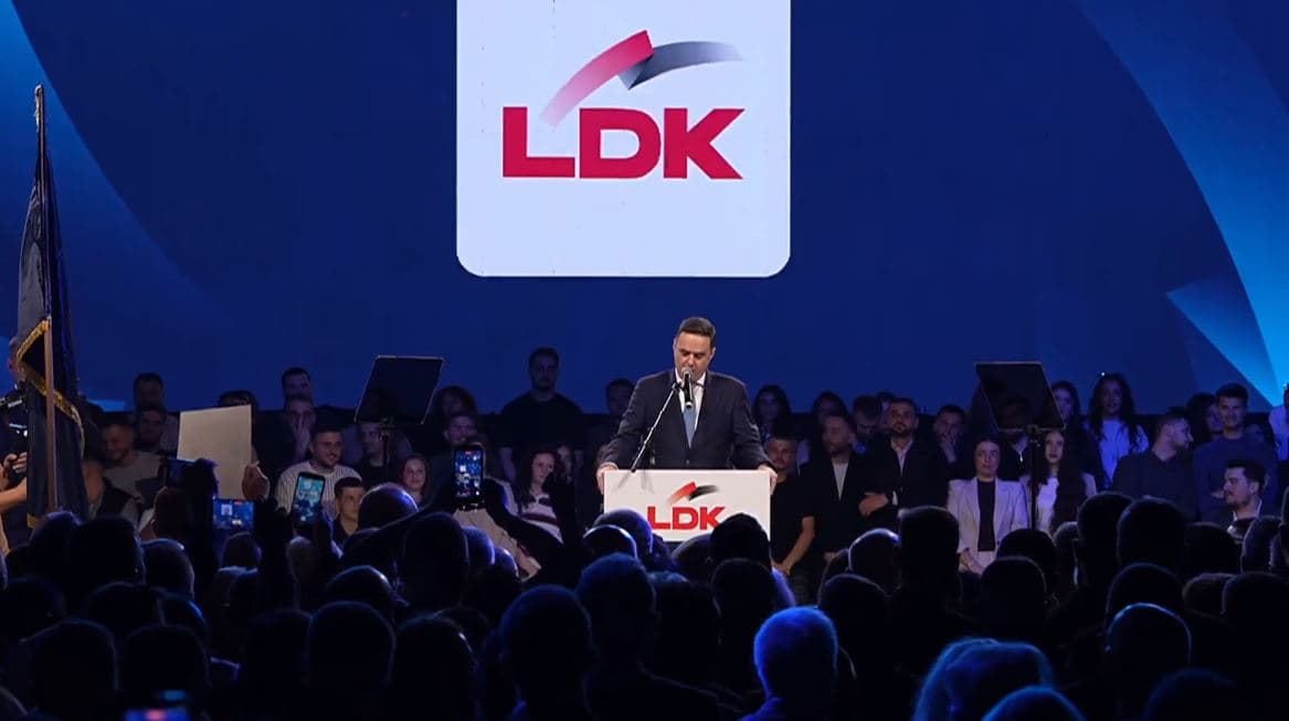 Abdixhiku në tubimin e LDK-së: Qytetarët nuk kanë më nevojë për njerëz që jetojnë nga kriza, nga tensioni e nga përçarja