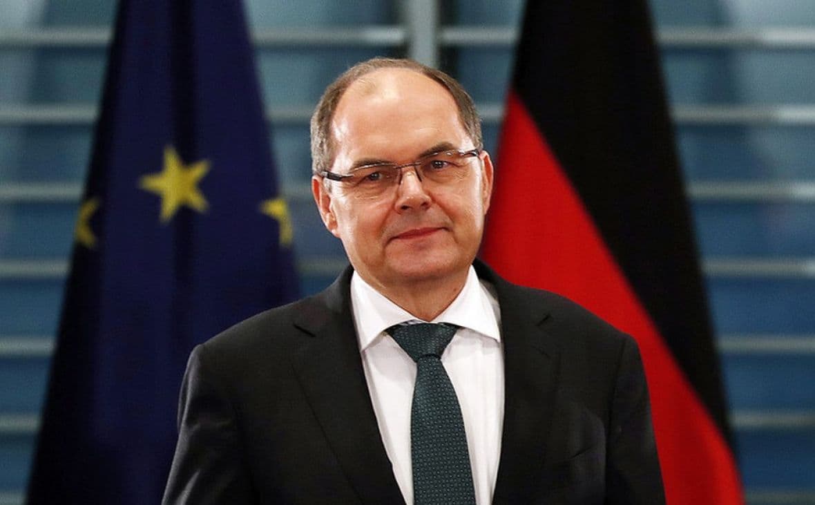 Jep dorëheqje Përfaqësuesi i Lartë i bashkësisë ndërkombëtare në BeH, Christian Schmidt