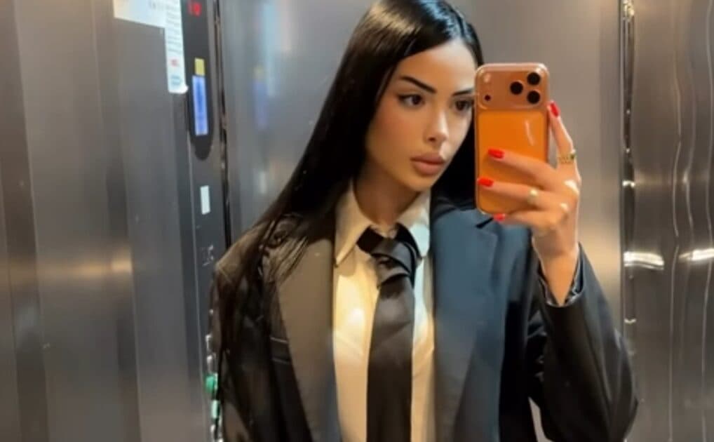 Kaderi “ndez” rrjetin me stilin e saj “boss”