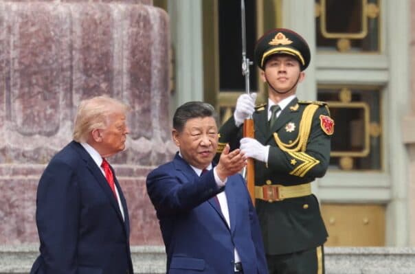 Shtëpia e Bardhë për takimin Trump-Xi, thotë se palët u dakorduan që Irani s’duhet të ketë armë bërthamore, s’e përmend Tajvanin
