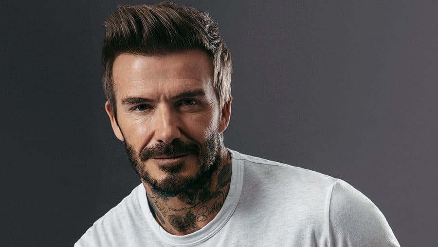 David Beckham bëhet sportisti i parë miliarder në Britani