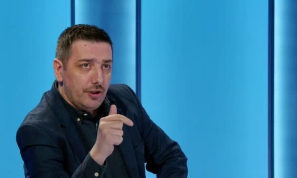 Syla: Albini ka frikë nga dobësimi elektoral, për me i ikë temës që u ndanë me Vjosën, ka thanë çu të rrokum në Drenicë