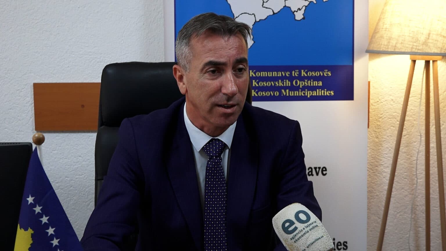 Komunat paralajmërojnë protesta: Mbi 344 milionë euro humbje nga kontrata kolektive