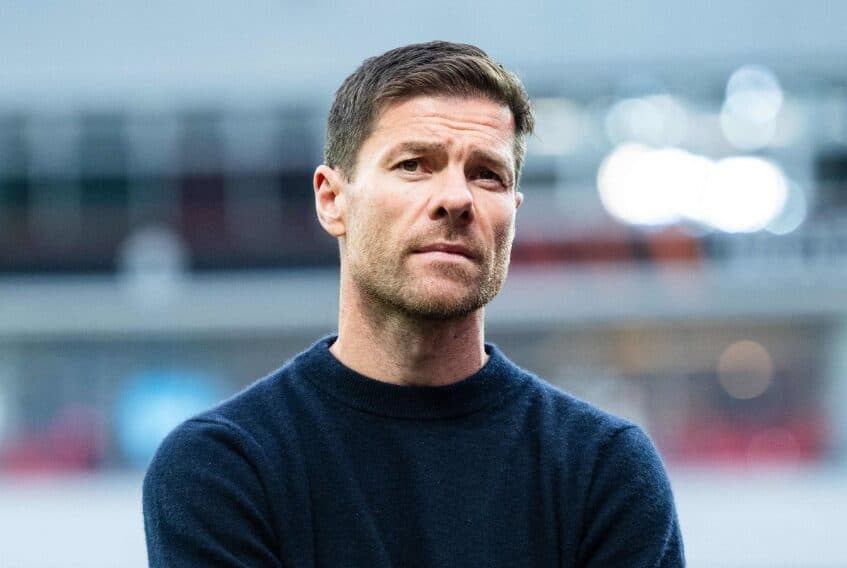 Chelsea arrin marrëveshje me Xabi Alonson
