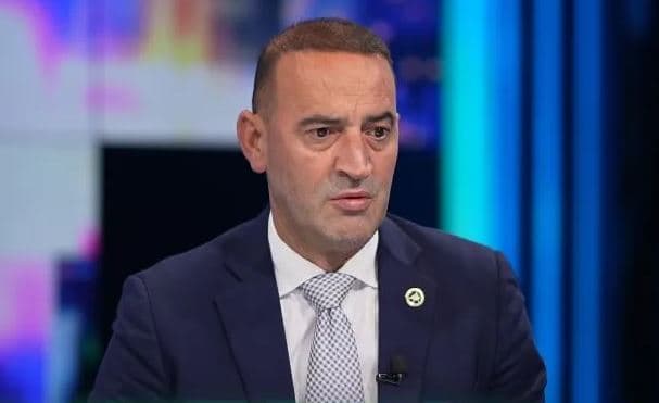 Haradinaj: Kandidatura e Ardian Gjinit e ka shqetësuar Kurtin – Qeveria nuk investoi në Gjakovë