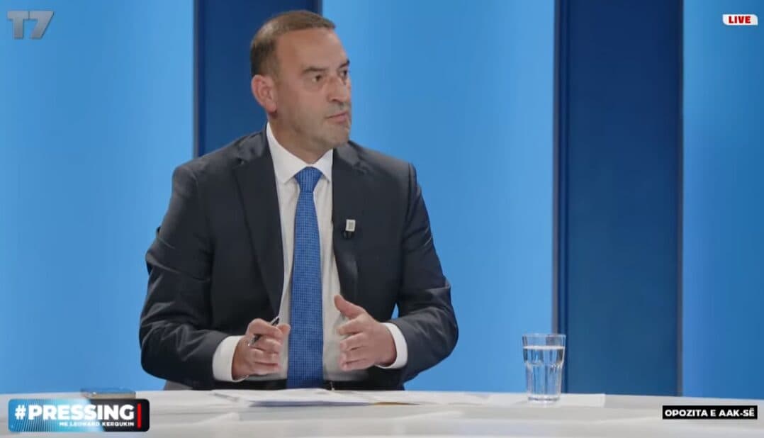 “Nominimi i Gjinit e ka shqetësu pak Kurtin – Nuk e di kah i kanë ra ka janë shku në Gjakovë”, Daut Haradinaj pasi VV e mbajti tubimin në Gjakovë