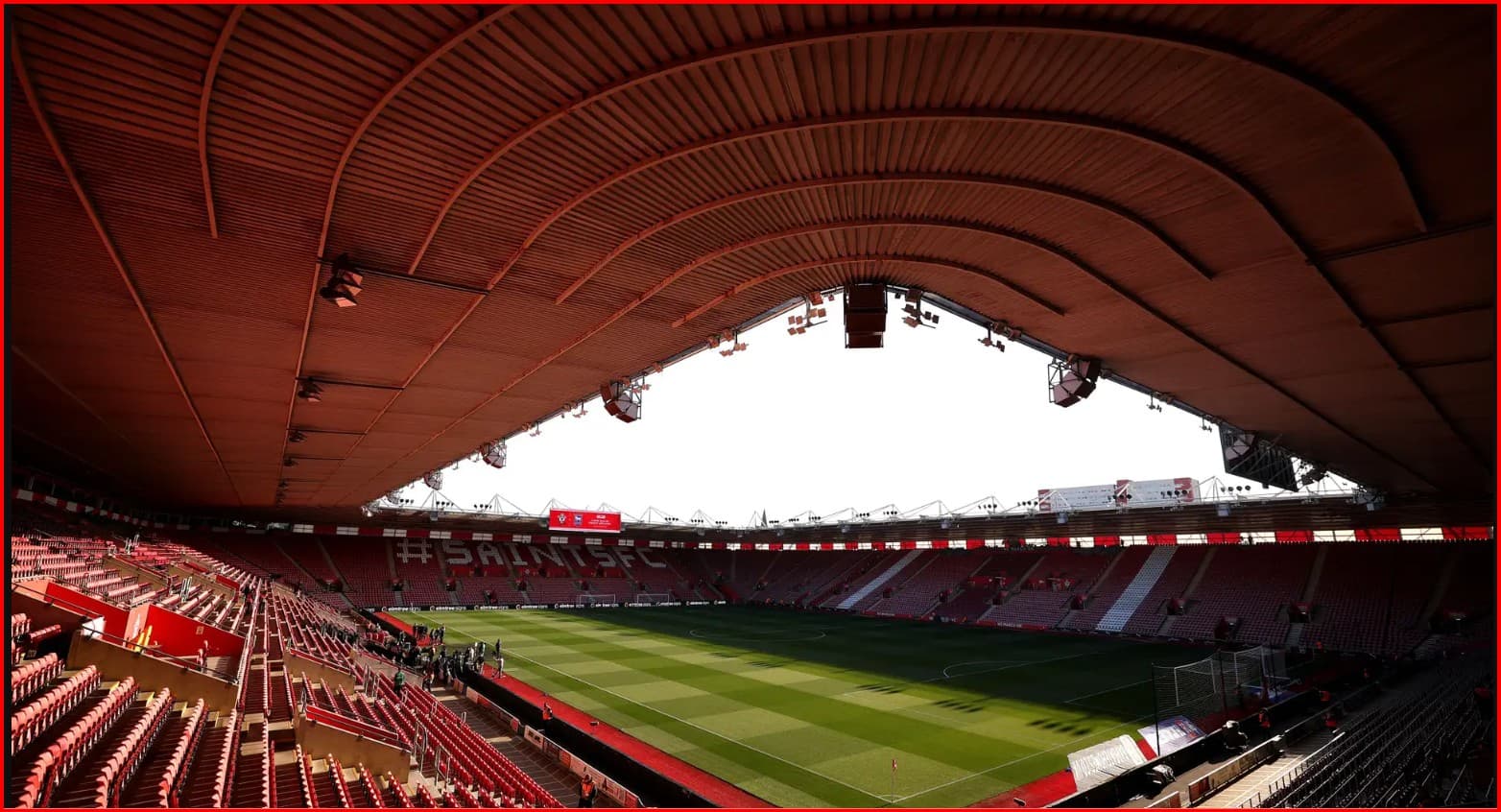Southampton kërkon rikthimin në finale