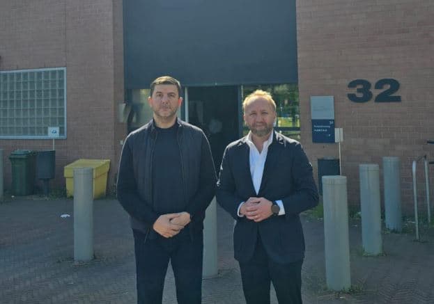 Krasniqi pas takimit me Thaçin: “Presidenti ka një porosi për qytetarët”