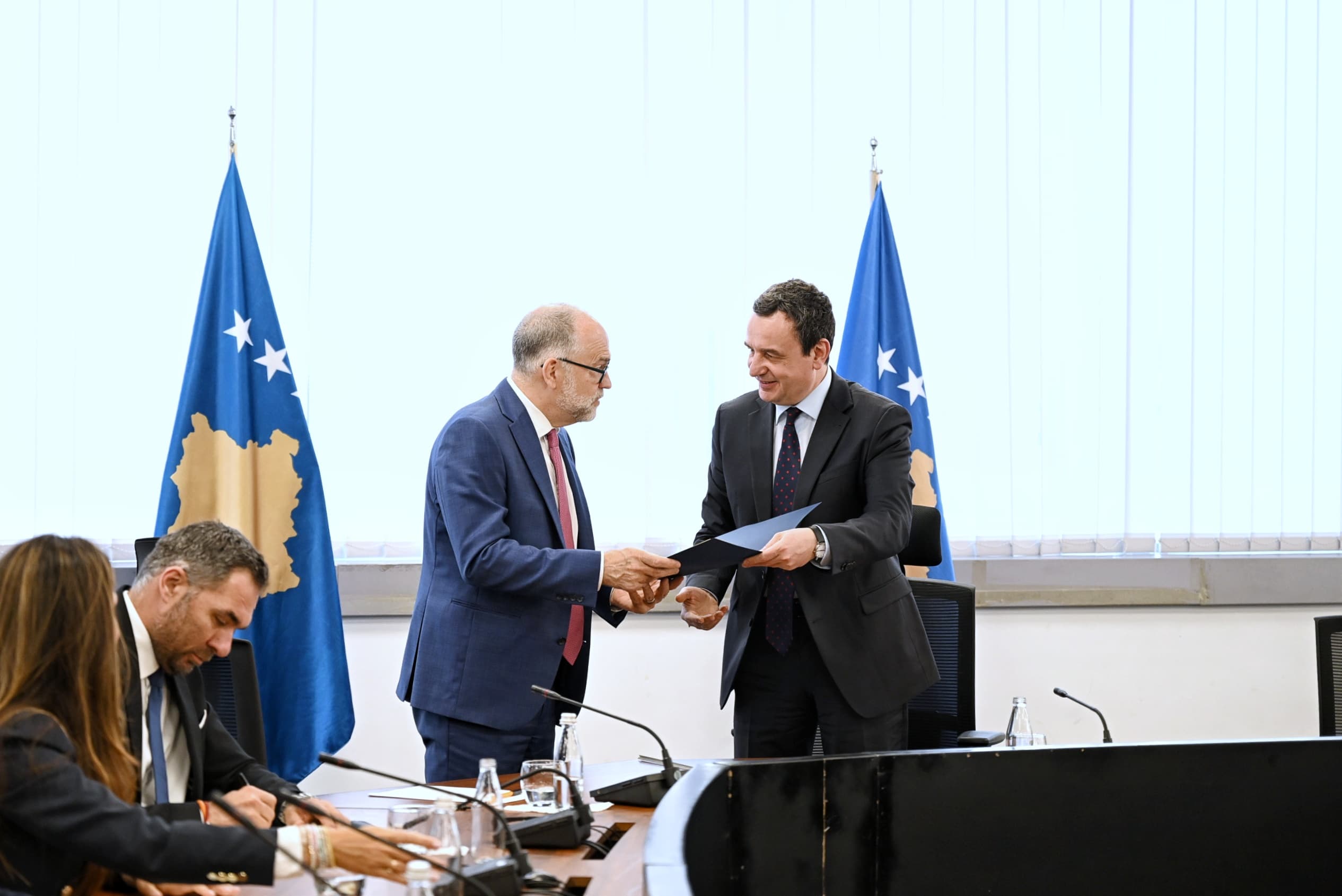 Kurti dorëzon Planin Strategjik të UNKT – falënderon OKB-në për mbështetjen në rrugën e zhvillimit të Kosovës
