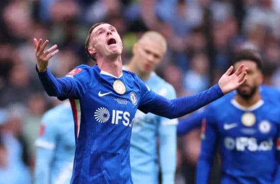 Cole Palmer pritet të largohet nga Chelsea por jo nga Premierliga