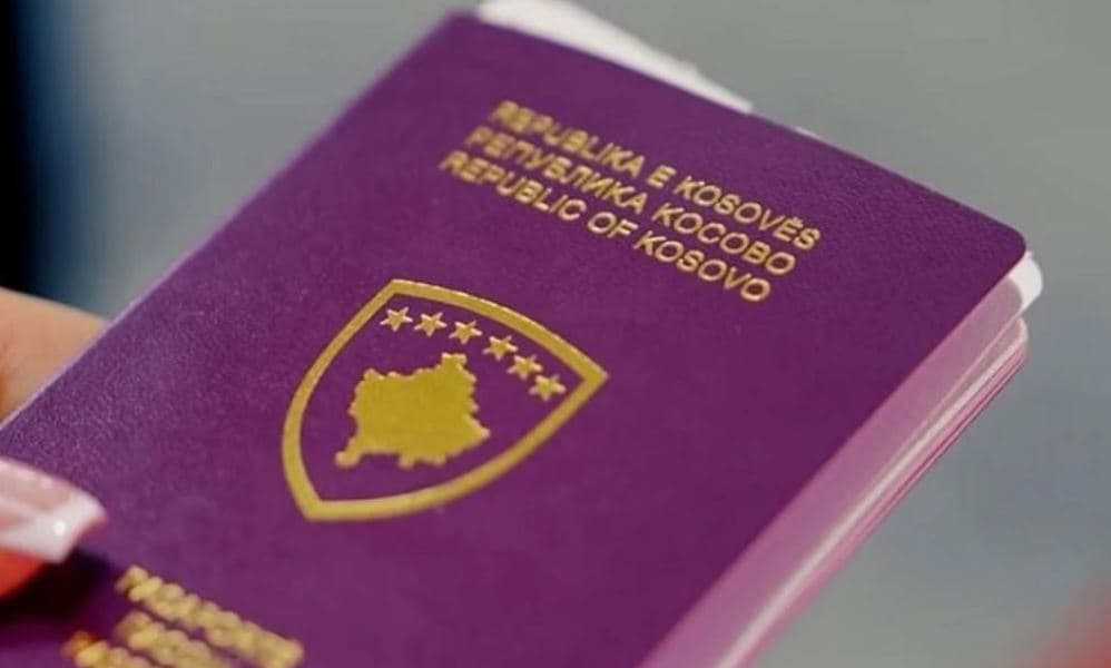Featured image for Ligji i ri për Shtetësinë përplas partitë politike, Sveçla: Akuzat bien mbi vetë opozitën