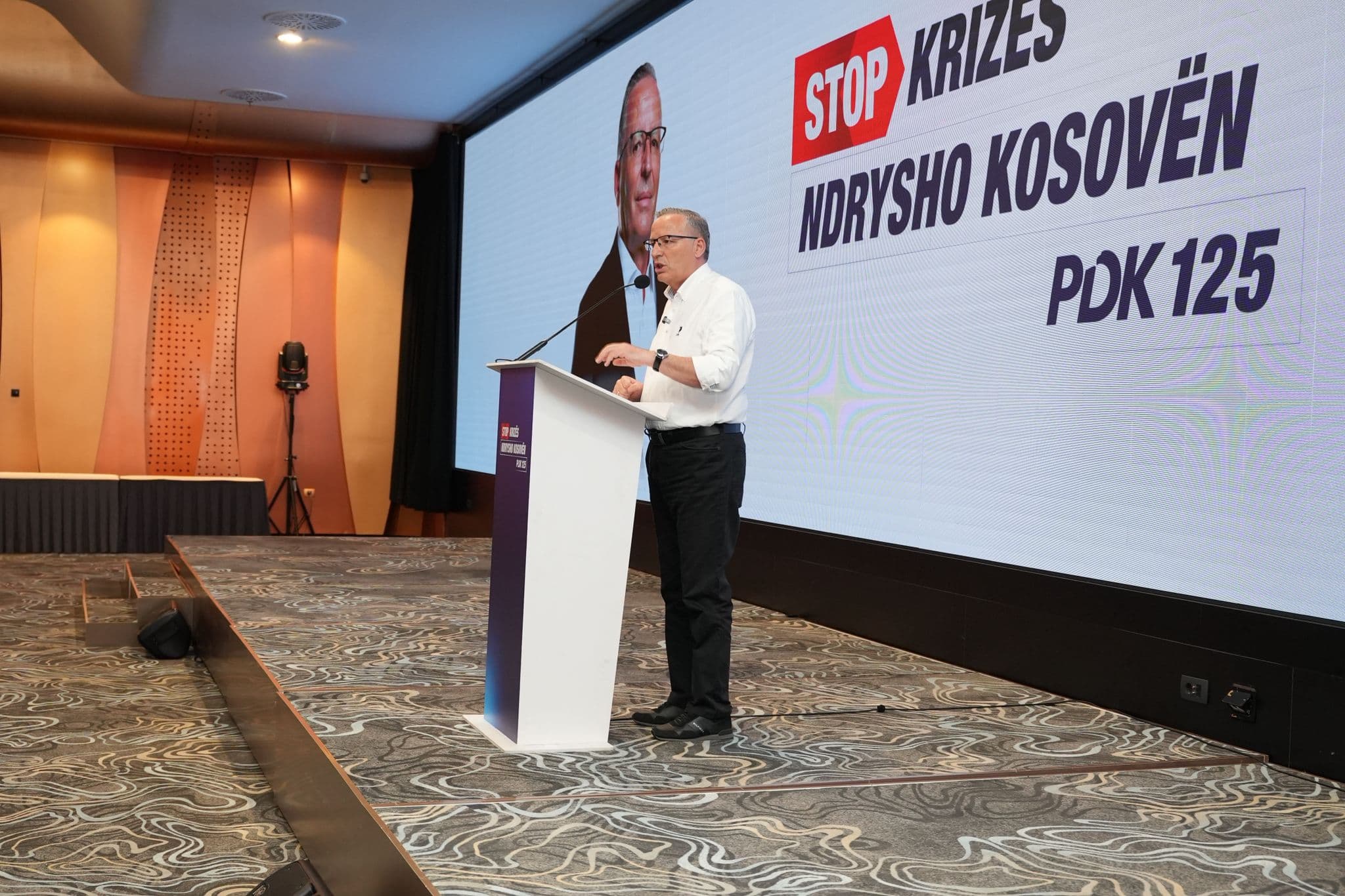 Hamza takon profesionistët shëndetësorë: T’i themi STOP krizës dhe bashkë ta ndryshojmë edhe shëndetësinë, edhe Kosovën