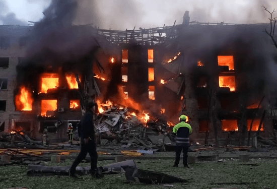 Rusia godet sërish Ukrainën me raketën hipersonike, 4 viktima e shumë të plagosur