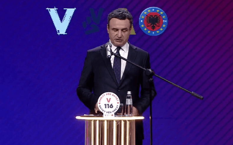 “Hekurudha, diga, stadiume”: Pas gjysmë dekade në pushtet, Kurti kërkon votë për “transformim ekonomik”