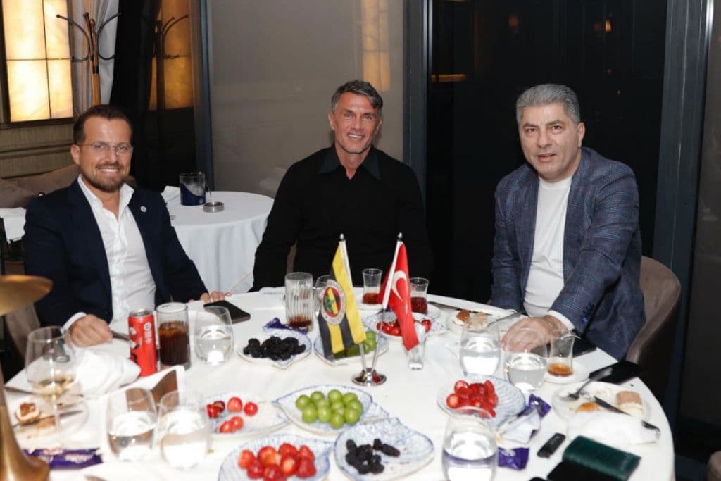 Maldini takohet me kandidatin për president të Fenerbahçes, a po kalon në Turqi?