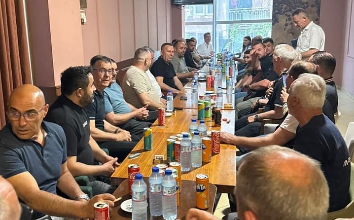 Kandidati i PDK’së, Rrahman Rama: Trajtimi i duhur i bizneseve, bosht i politikave zhvillimore të Bedri Hamzës