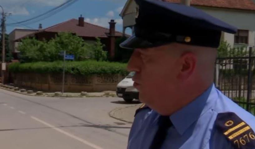 Festa në punë: Kur të gjithë kremtojnë, policët shërbejnë