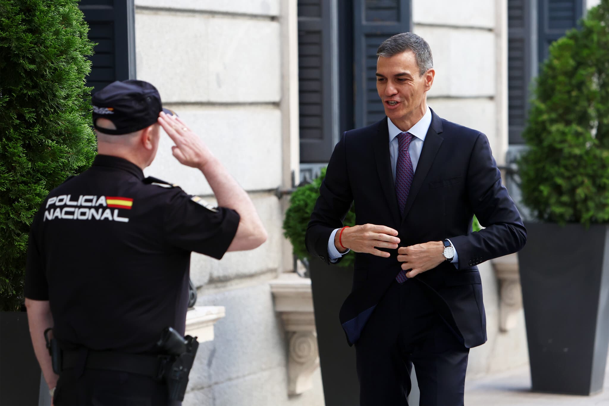 Policia spanjolle kundër korrupsionit bastis selinë e partisë së kryeministrit Sanchez