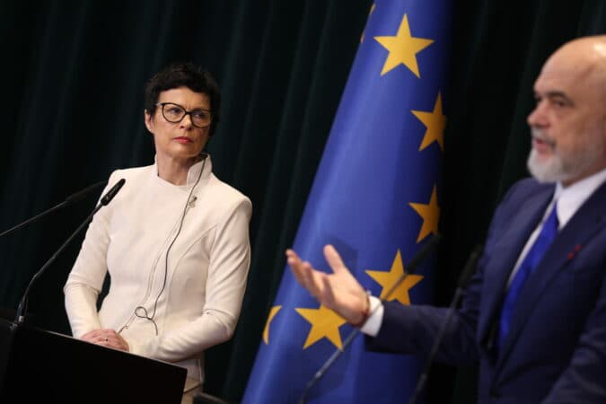 Drejtësia vendimtare për rrugën e Shqipërisë drejt anëtarësimit