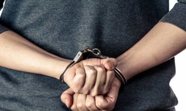 Arrestohet A.P. i dyshuar për vrasjen mbrëmë në Prishtinë, Policia thotë se është dërguar në mbajtje-detaje