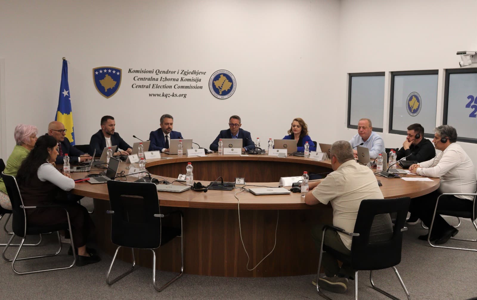 Zgjedhjet e 7 qershorit: KQZ mbështet 761 vëzhgues dhe planifikon angazhimin e 12,678 anëtarëve të vendvotimeve
