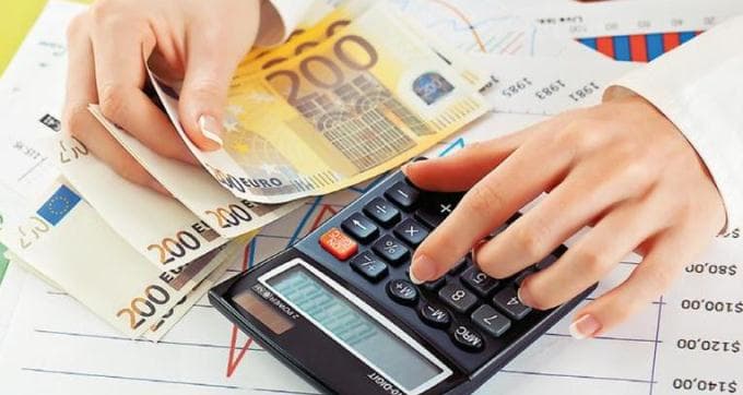 “Komunave po u pamundësohet rishikimi i buxhetit, rrezikohen miliona euro”