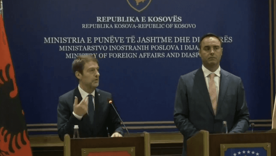 “Kosova prioritet i politikës së jashtme të Shqipërisë”, Hoxha dhe Konjufca zotohen për koordinim më të intensifikuar mes dy shteteve