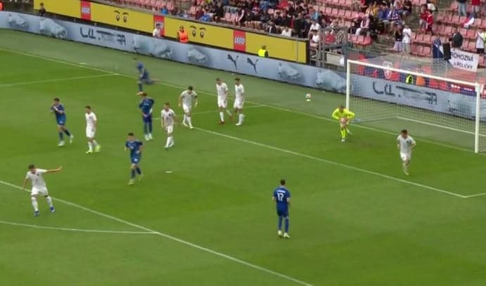 Gol në Pragë, Çekia në epërsi ndaj Kosovës