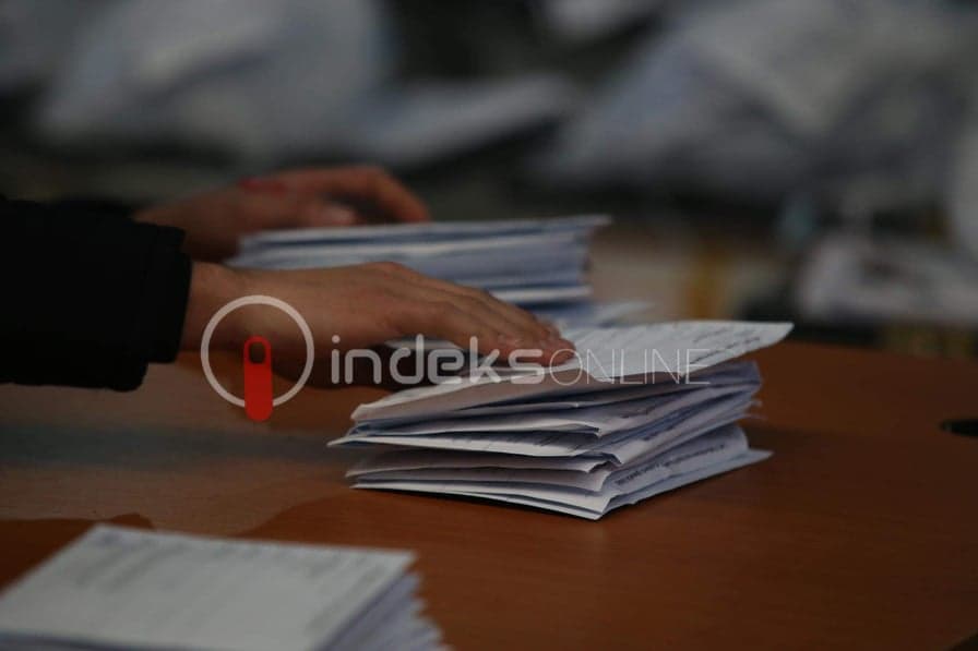 KQZ sërish me CETIS-in për fletëvotimet: Kontrata më e shtrenjtë se zgjedhjet e kaluara