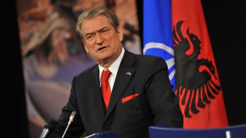 Featured image for “Protestat më të fuqishme kundër Ramës”, Berisha reagon pas deklaratave të Kryeministrit: Firmosi lejen e zhvillimit në prani të konflikteve gjyqësore mes palëve