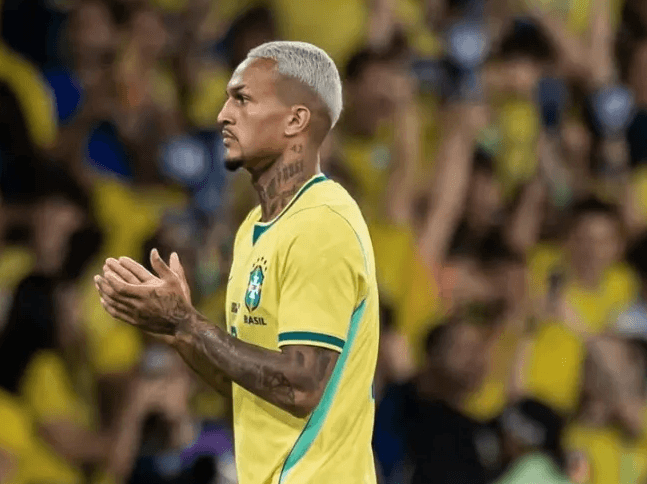 Ylli i Brazilit e humb Botërorin, u lëndua në miqësore