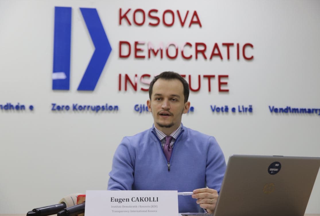 Featured image for Cakolli: Diaspora mund ta çojë LVV-në në rreth 46%, AAK rrezikon të bjerë nën 6%